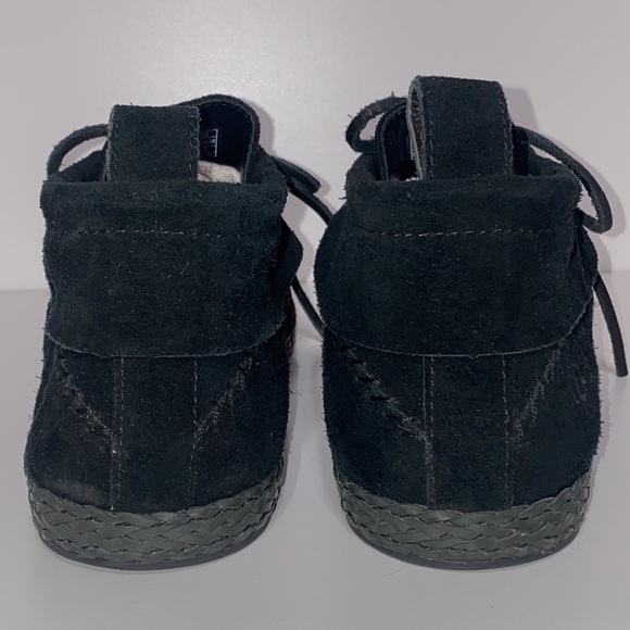 UGG Woodlyn Moccasin Style Booties - Picture 5 of 17